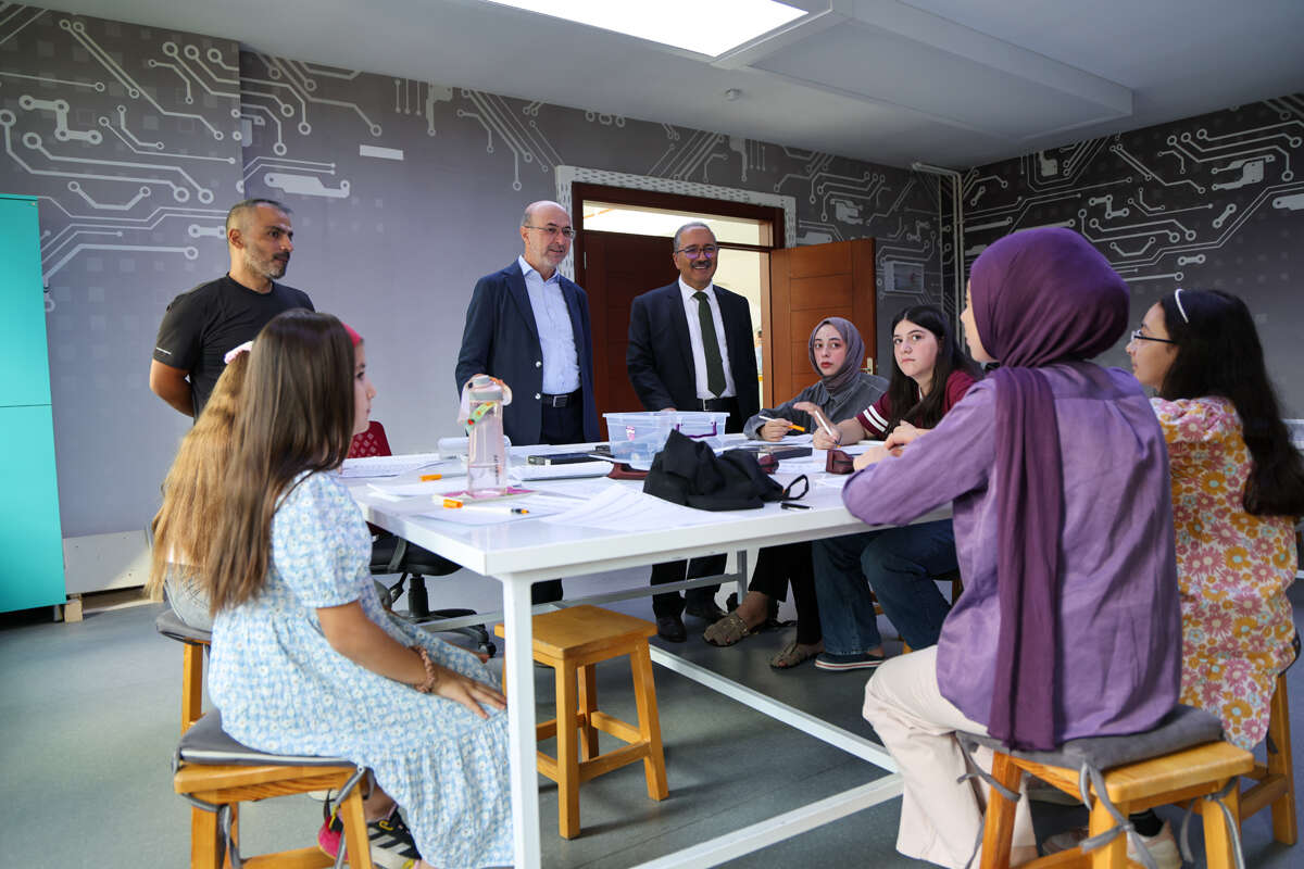 Selçuklu’da eğitim sadece okulda değil! Geleceğin kapıları açılıyor 2